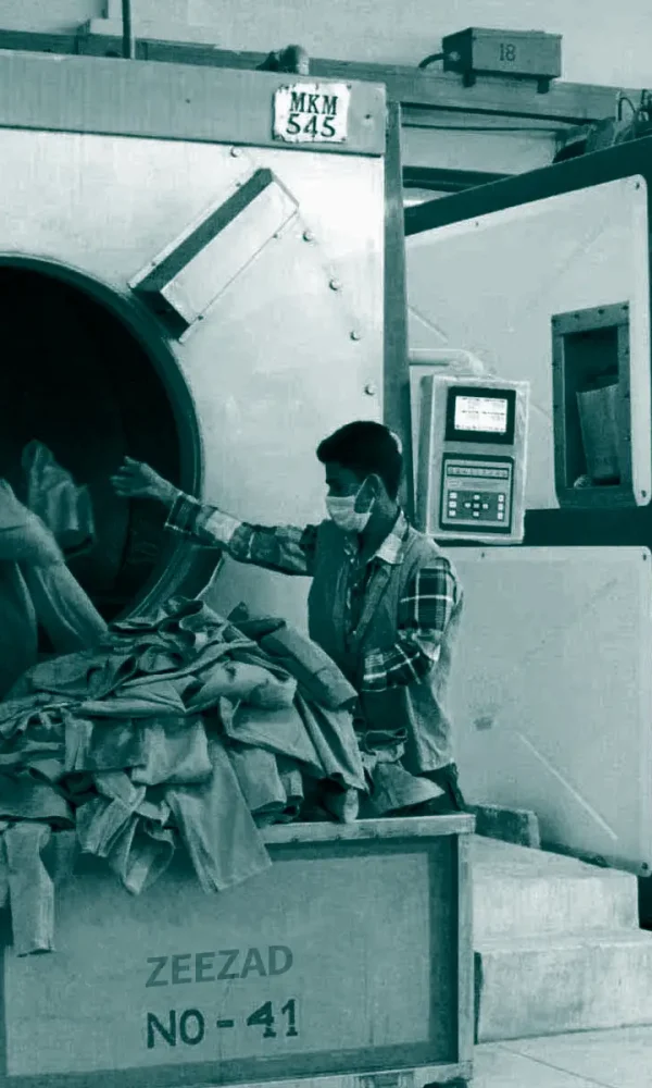 رنگرزی-پوشاک-زی-زاد